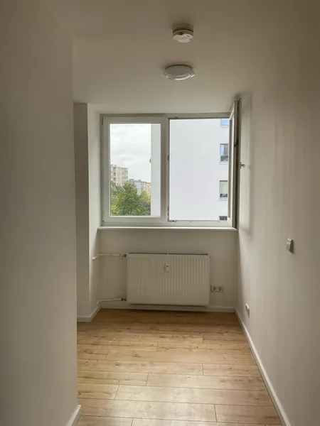 Charmante 2-Zimmer-Wohnung mit Balkon und Einbauküche — photo 1